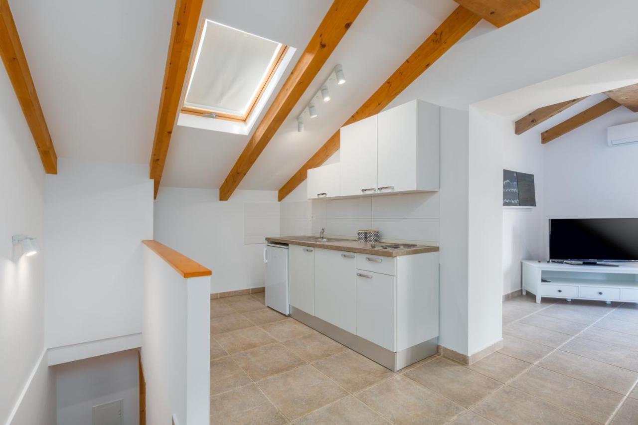 Apartment Agata *