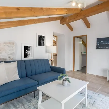 Apartments Agata Novigrad Istria Exterior foto